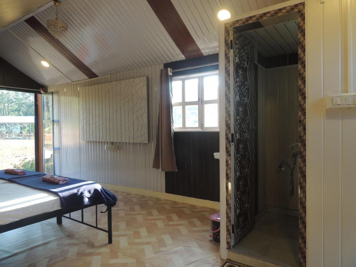 Dandeli Aura Apartamento Exterior foto